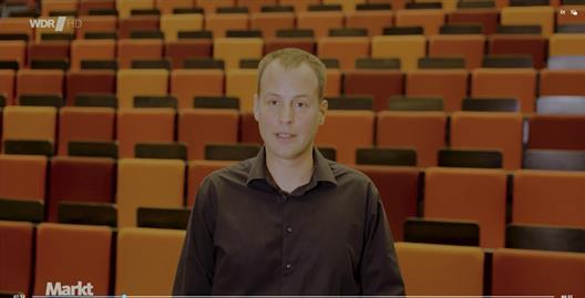 Prof. Dr. Dominik Austermann kommentierte sowohl in der Sendung Servicezeit am 01.06.2023 als auch in der Sendung Markt am 20.09.2023 im landesweit ausgestrahlten WDR Fernsehprogramm den Online-Lebensmittelhandel. Dabei lag ein Fokus auf dem Markteintritt von Discountern und im Speziellen von Aldi.